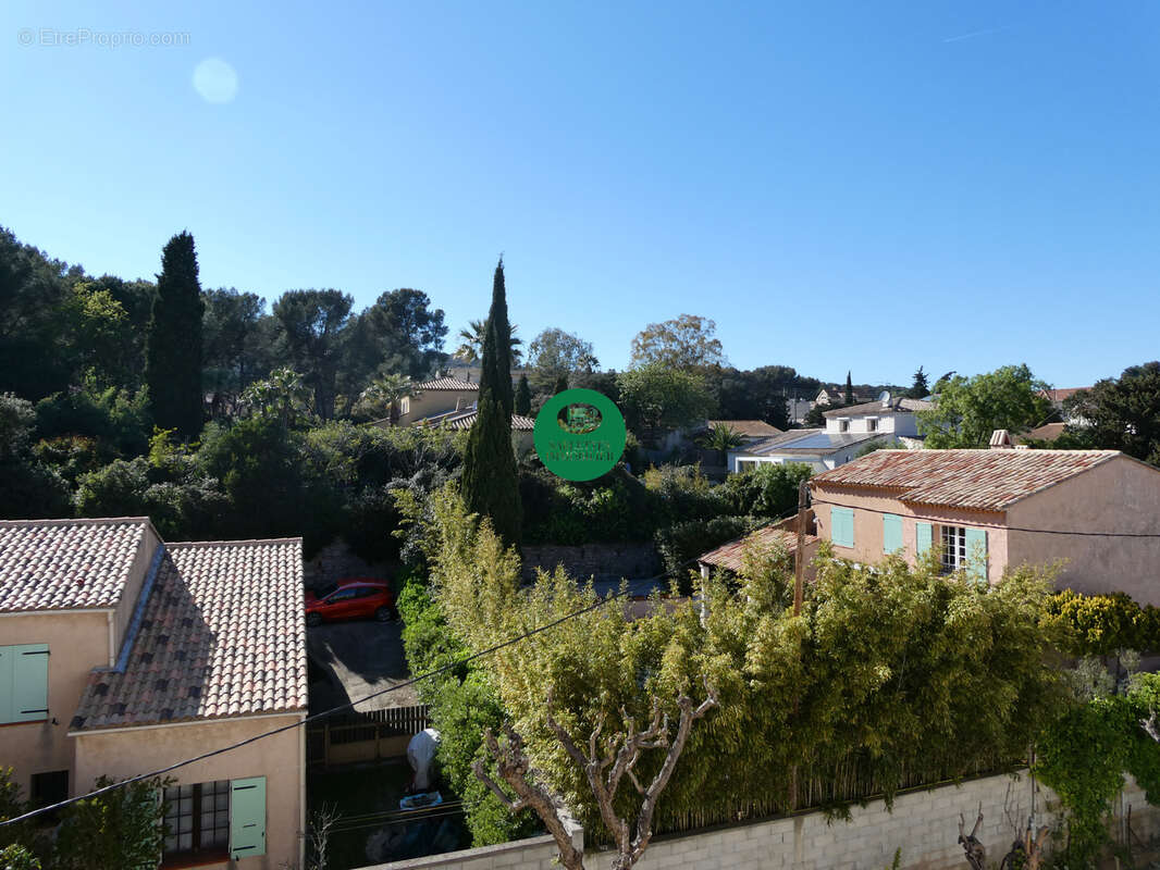 T2 lumineux avec balcon et parking, à quelques minutes à pied des plages - photo 6