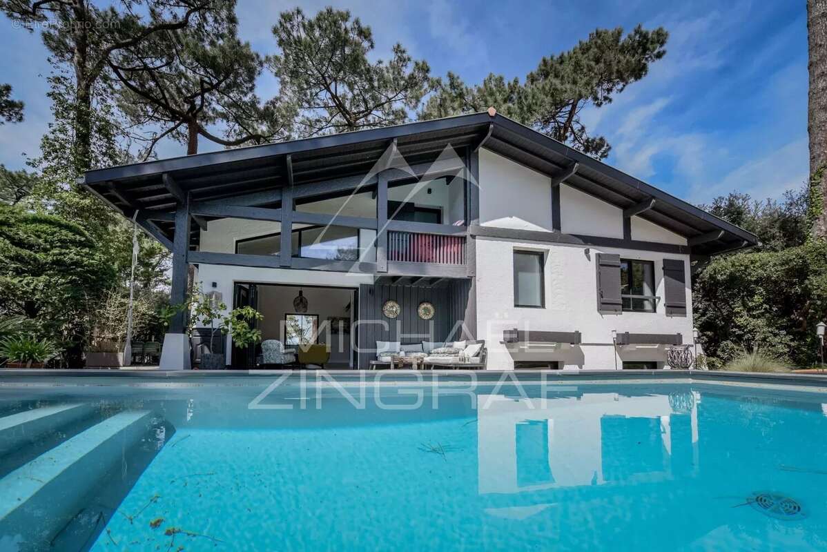 Maison à LE BOUSCAT