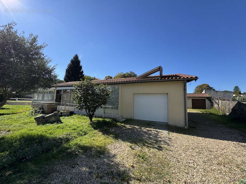 Maison à SAINT-MARTIN-D&#039;ARY