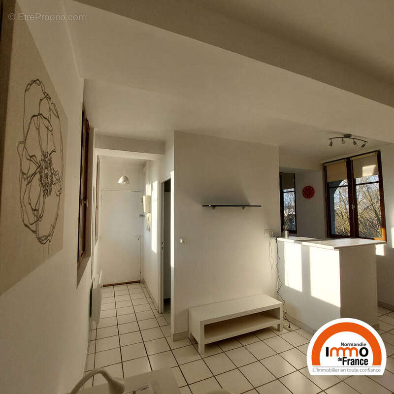 Appartement Rouen  1 pièce(s) 25.20 m2 - photo 3