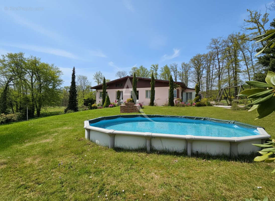 Maison à DOURDAN