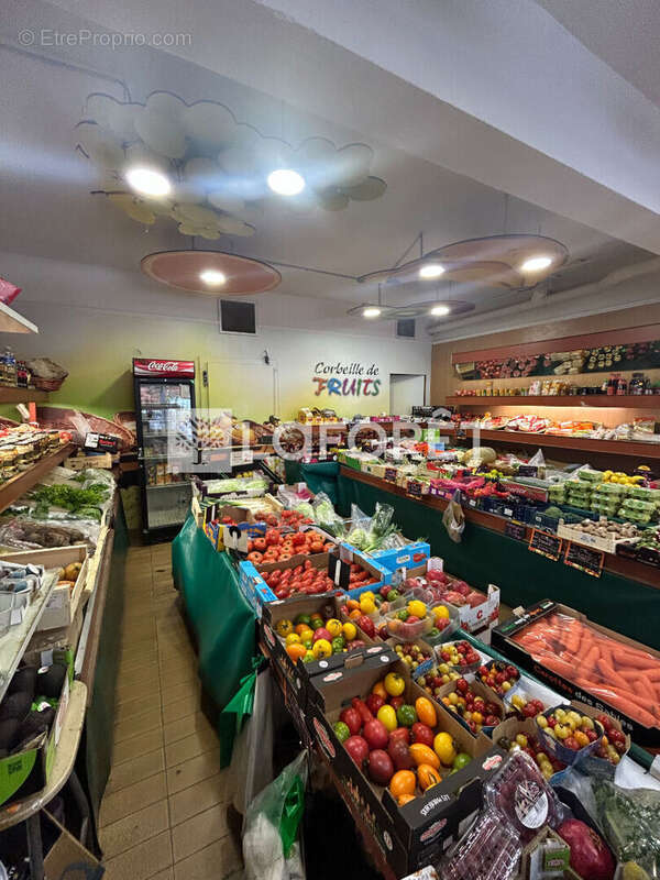 Commerce à PARIS-13E