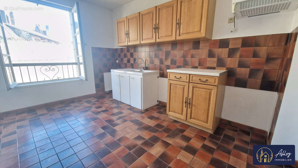 Appartement 59 m² à Aurillac  - photo 3
