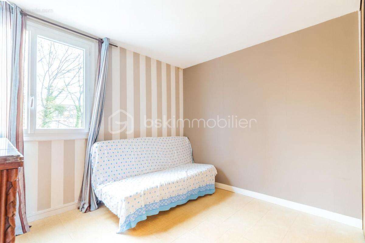 Appartement à SAVIGNY-SUR-ORGE