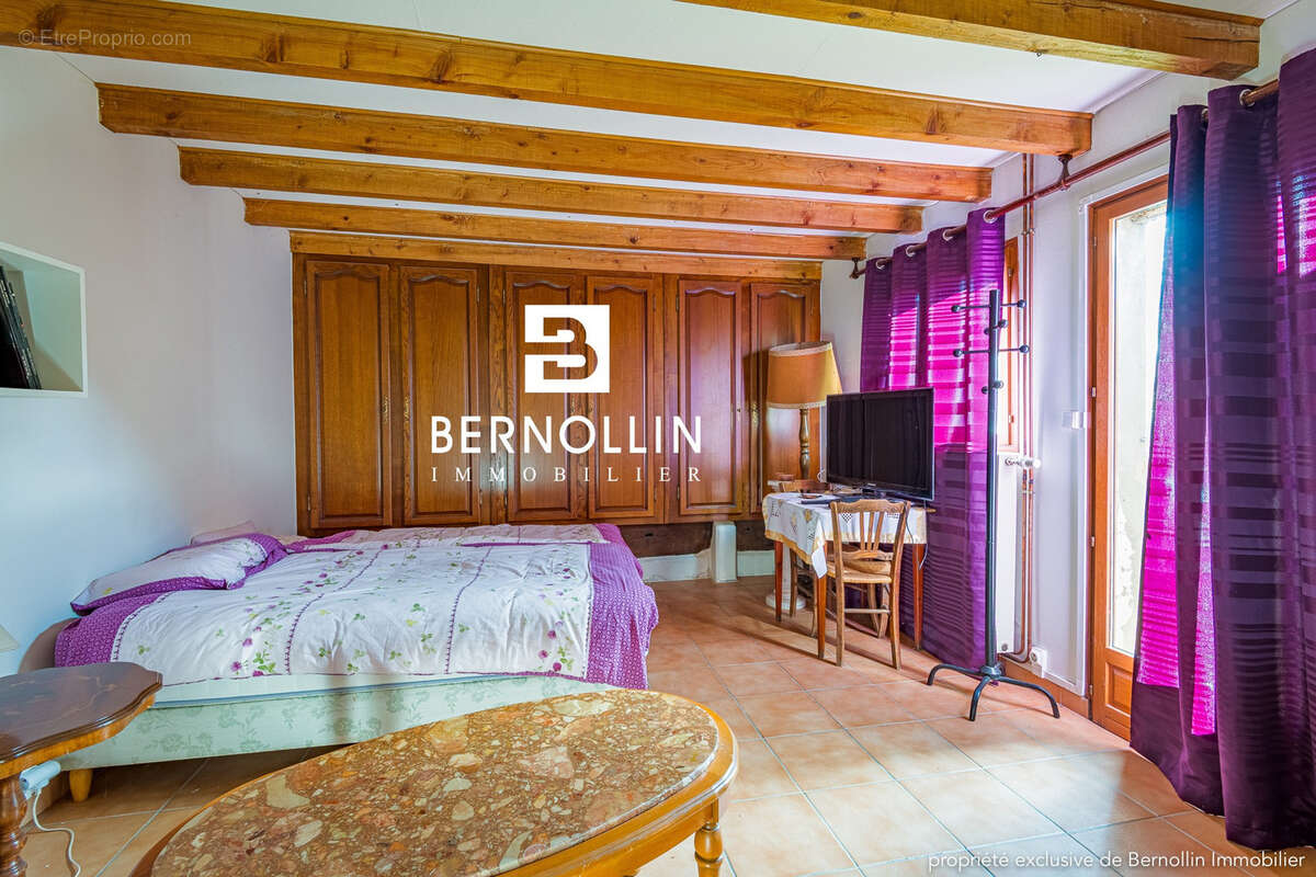 Maison à BEREZIAT