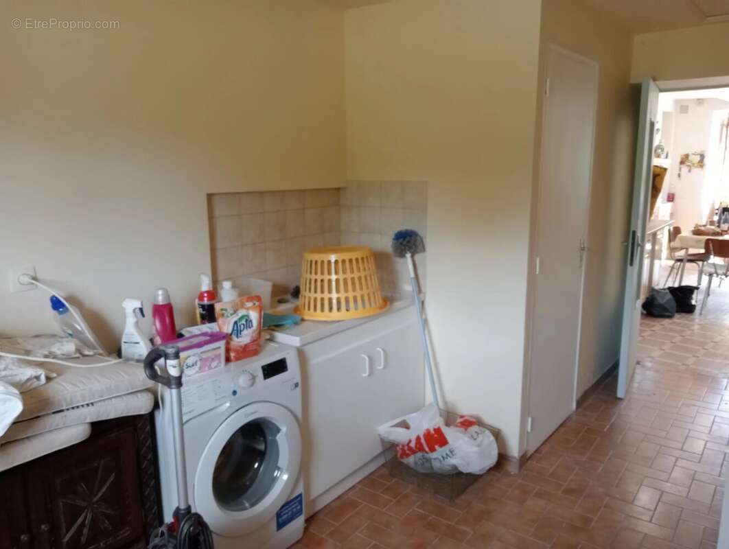 Maison indépendante avec un potentiel énorme - photo 11