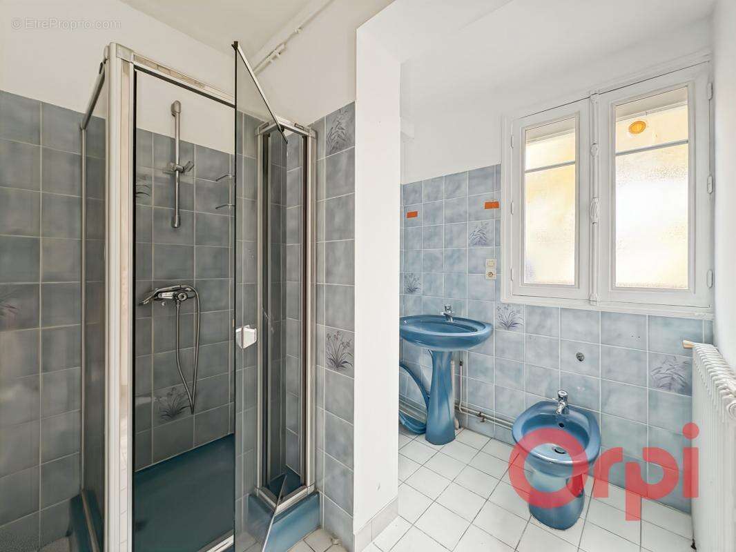 Maison à SAINT-AMAND-MONTROND