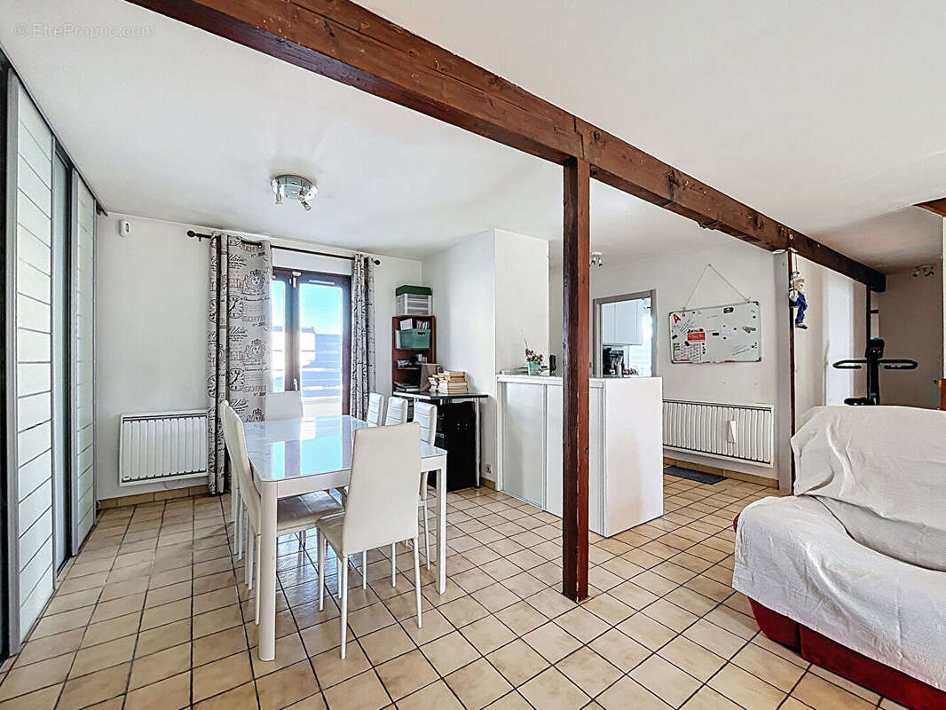 Maison à SAINT-MICHEL-SUR-ORGE