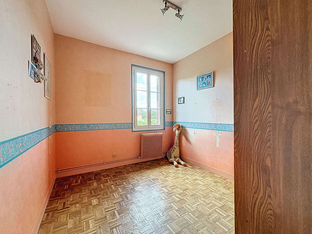 Maison à LE MESNIL-GUILLAUME