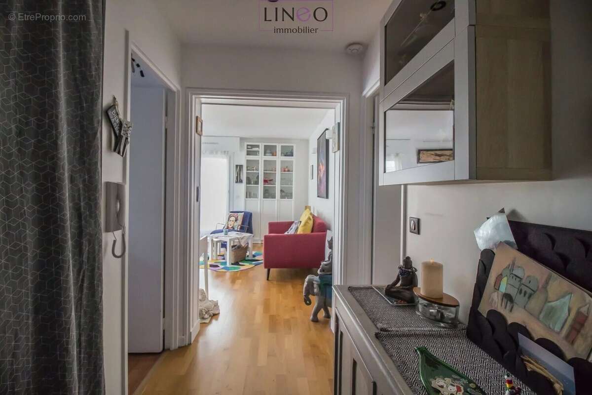 Appartement à THIAIS