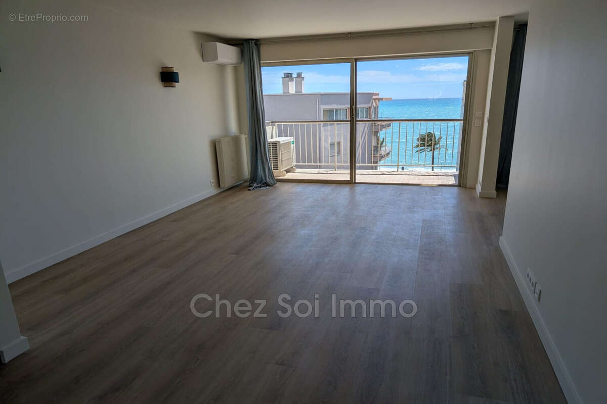Appartement à CAGNES-SUR-MER
