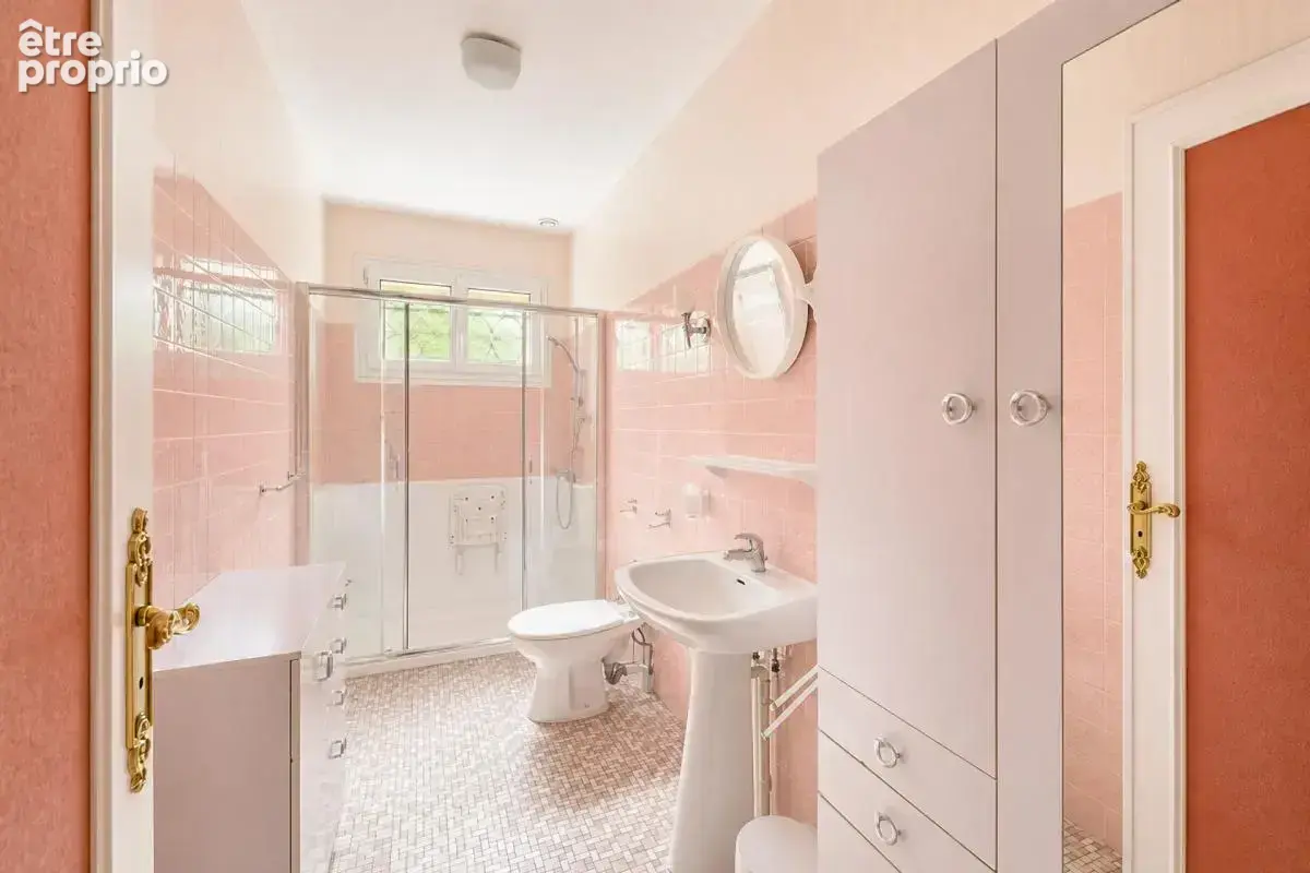 Maison de 6 pièces de 140 m² à Bléré - photo 14