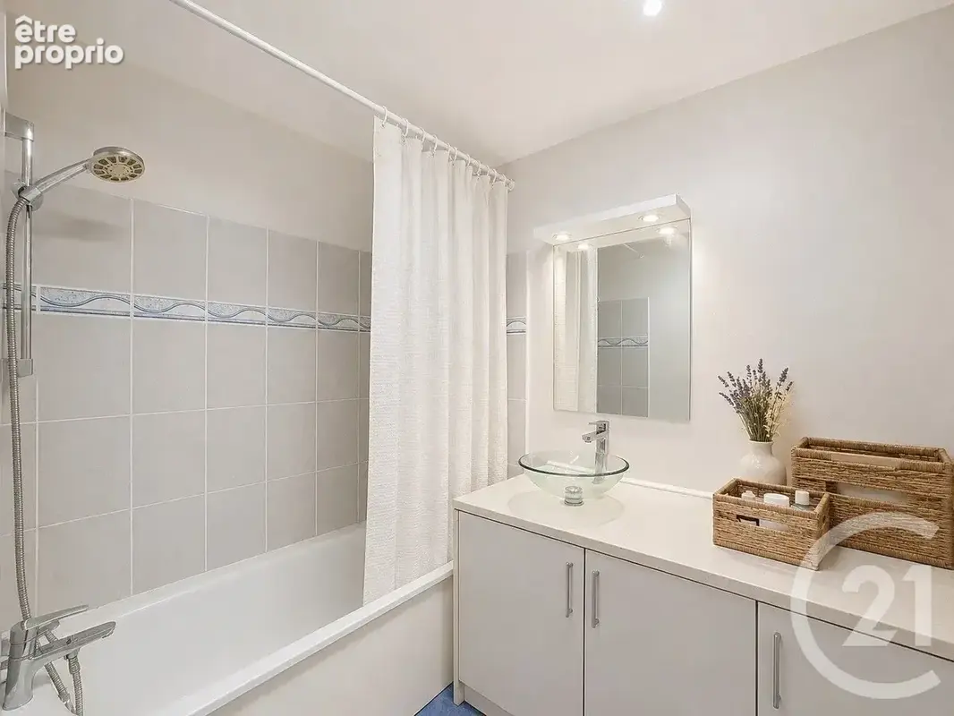 Appartement 65 m² à Moissy-Cramayel  - photo 8