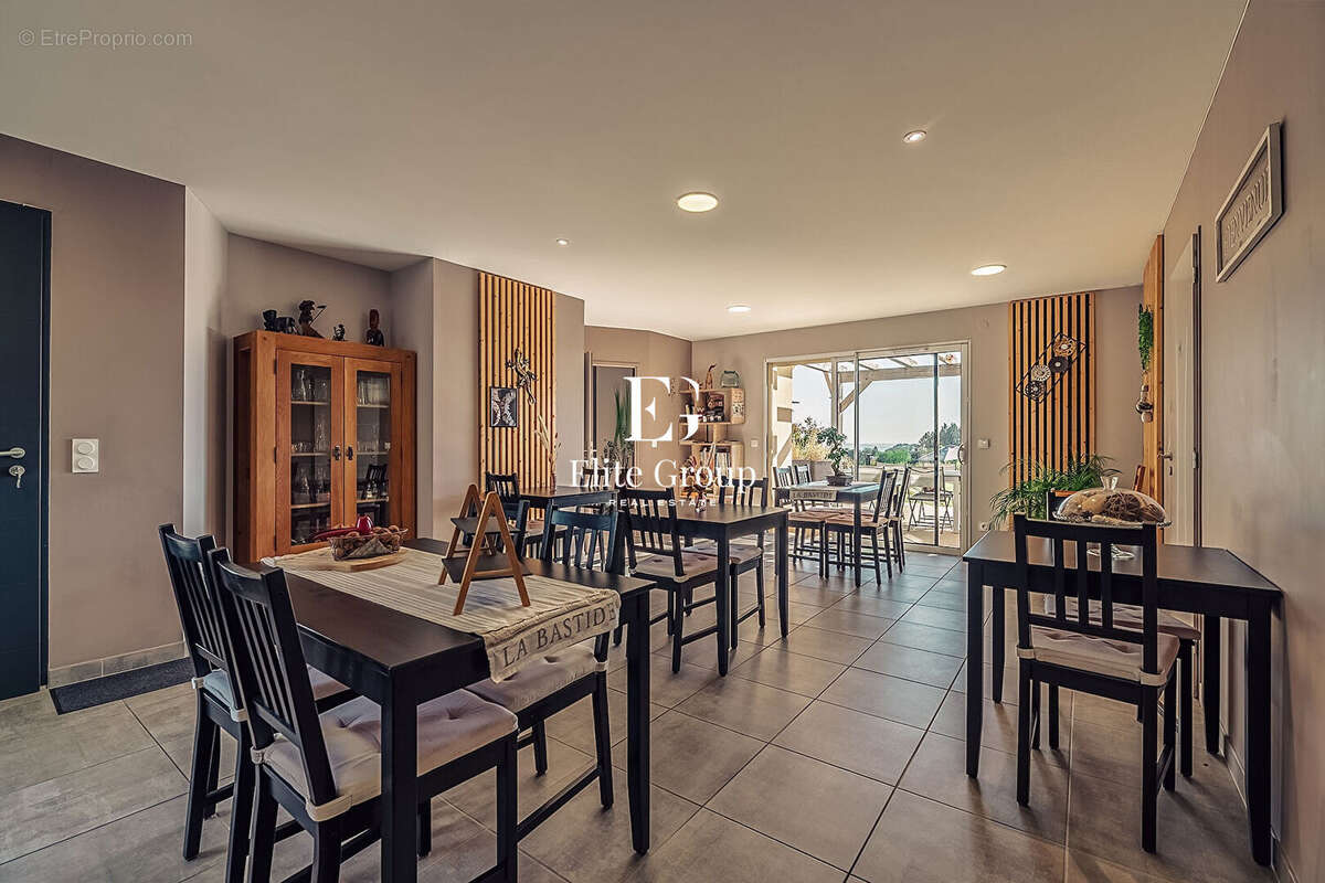 Maison à MARCILLAC-SAINT-QUENTIN