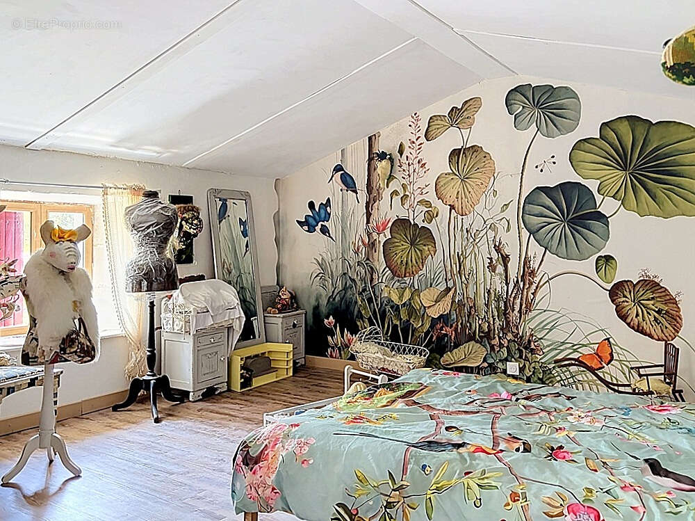 Maison à LA RONDE