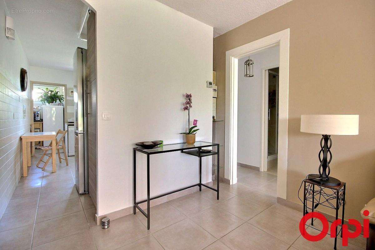 Appartement à MARSEILLE-11E