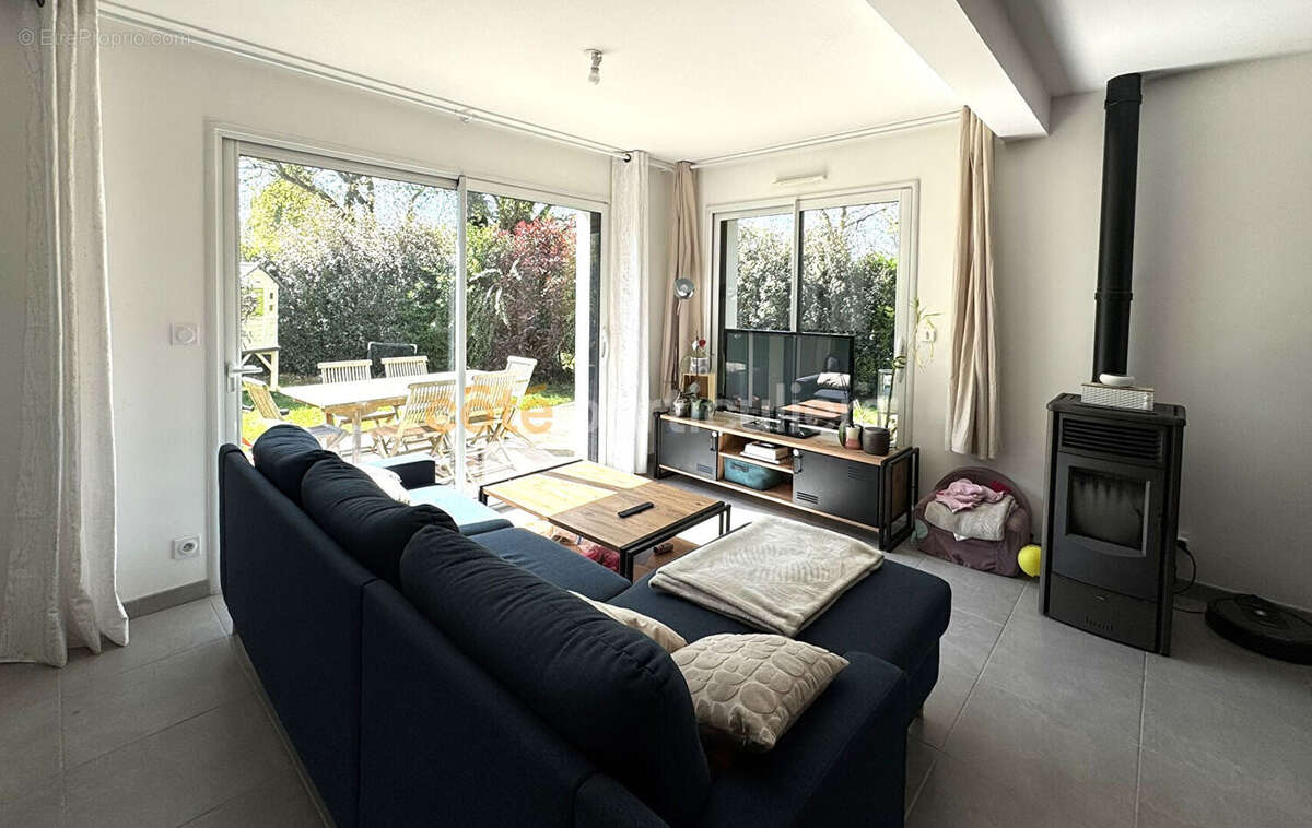 Maison à LA GOUESNIERE