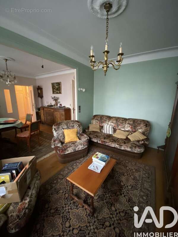 Photo 4 - Maison à BURES-SUR-YVETTE