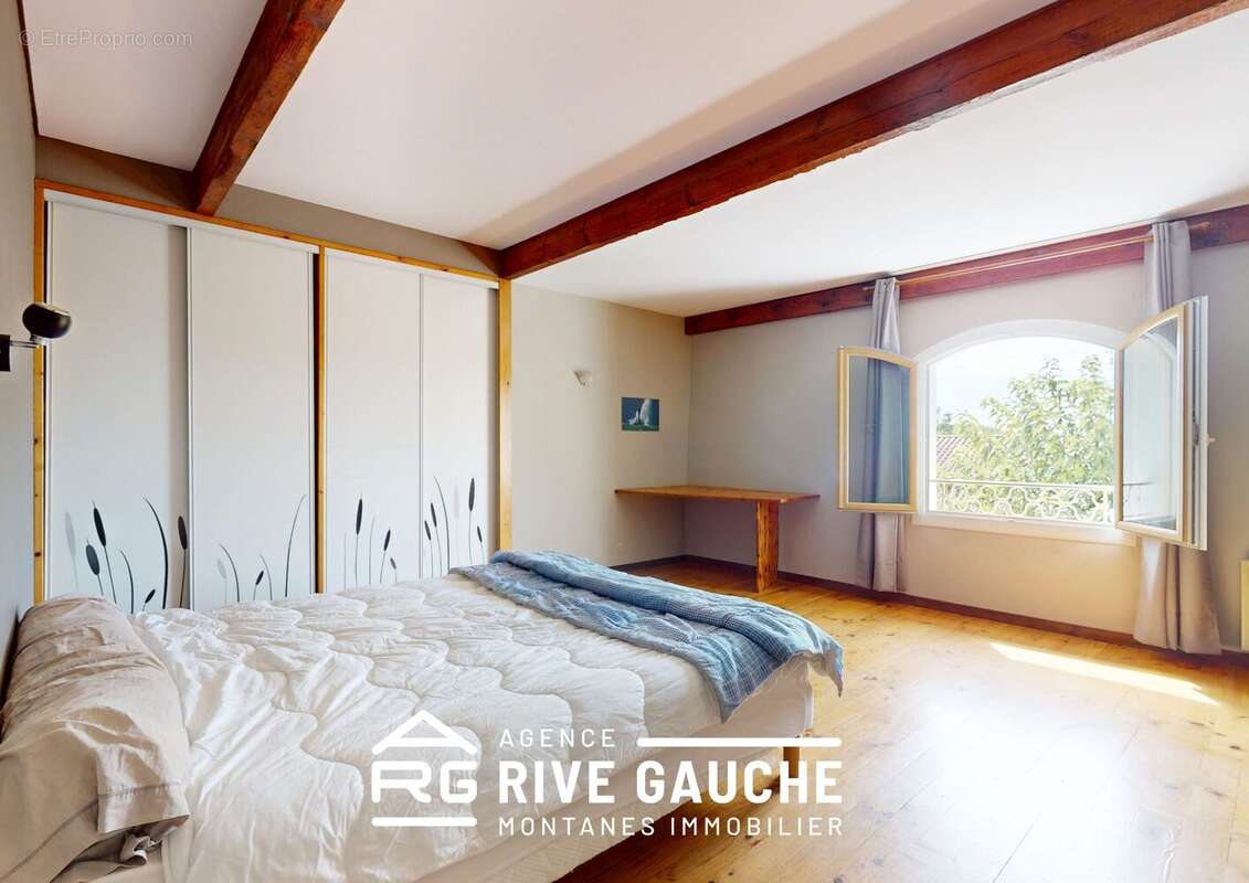 Maison à ROUSSILLON