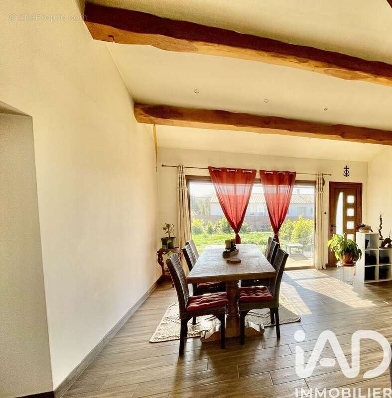Maison 113 m² à Mejannes-Le-Clap  - photo 9