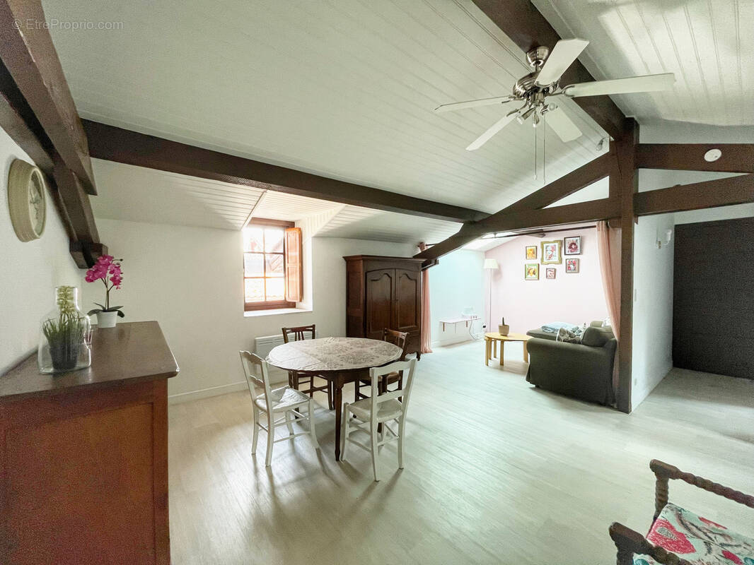 Appartement à SAINT-JEAN-PIED-DE-PORT