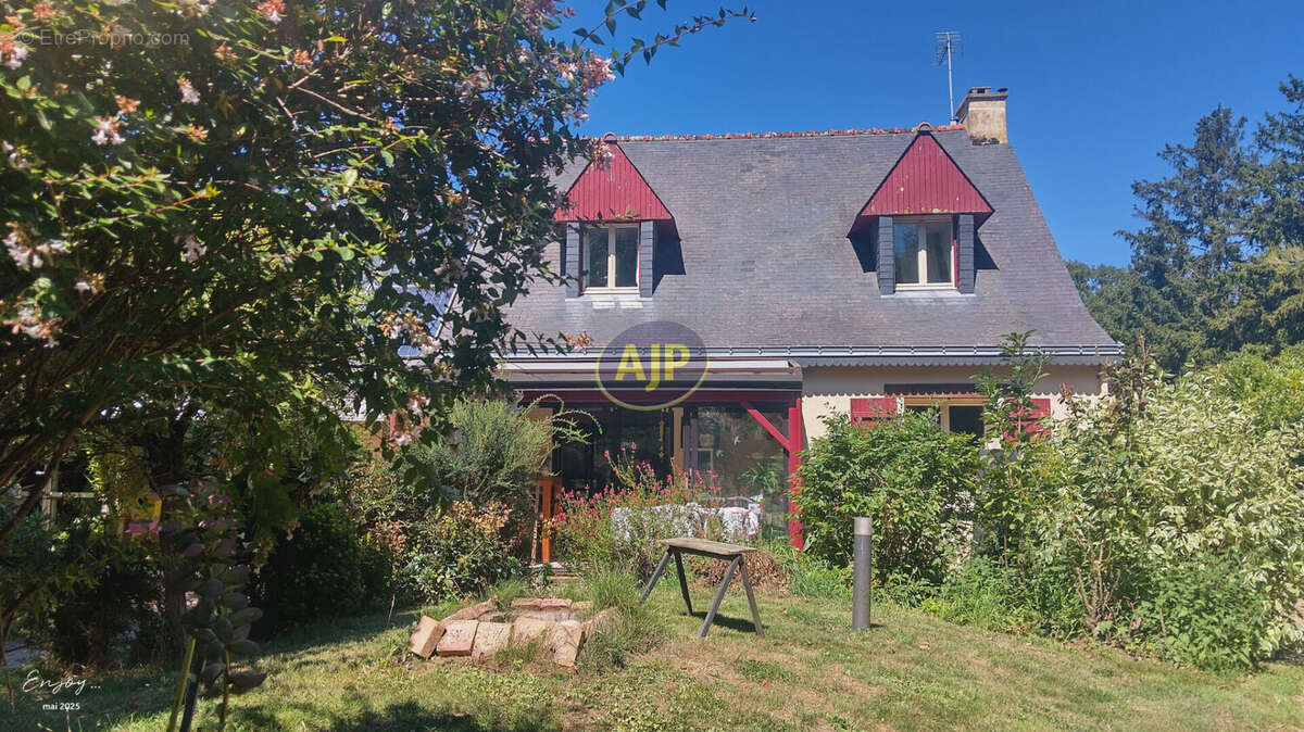 Maison à GUEMENE-PENFAO