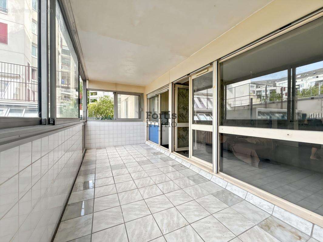 Noisy-le-grand - 5 pièces 81 m² + loggia de 13 m² - photo 3