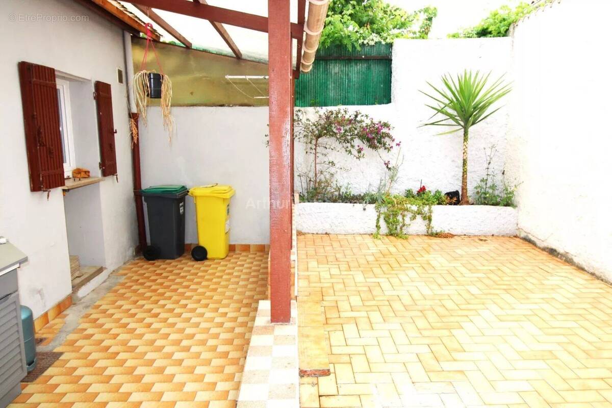 Maison à MARSEILLE-10E