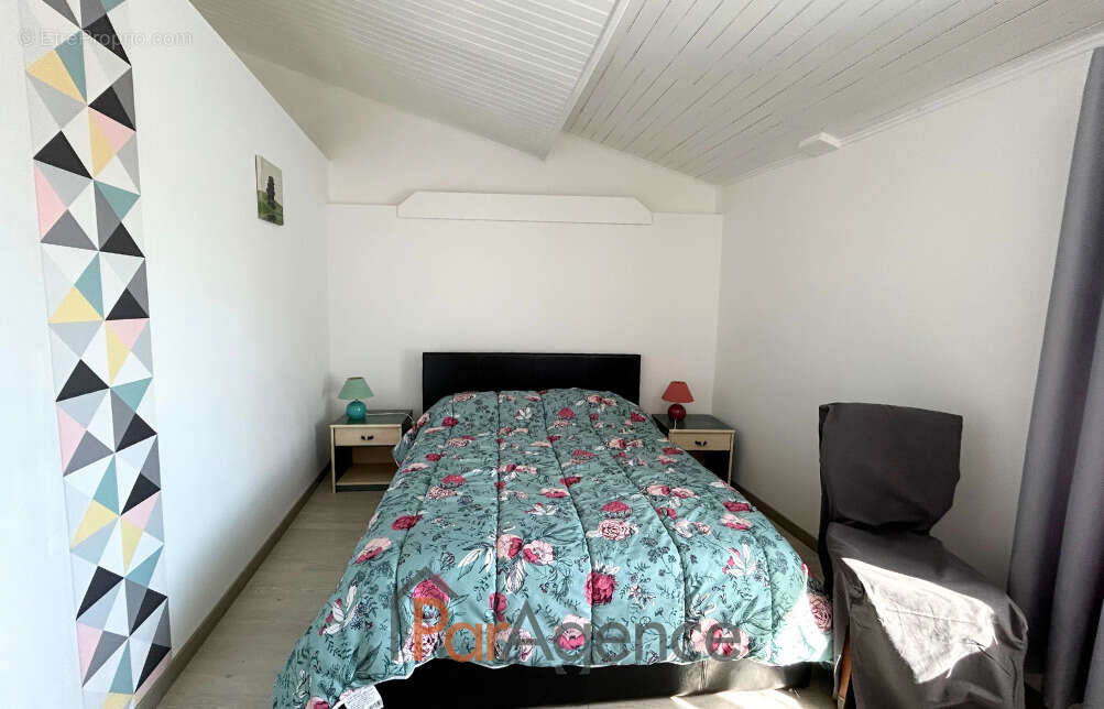 Maison à SAINT-JUST-LUZAC