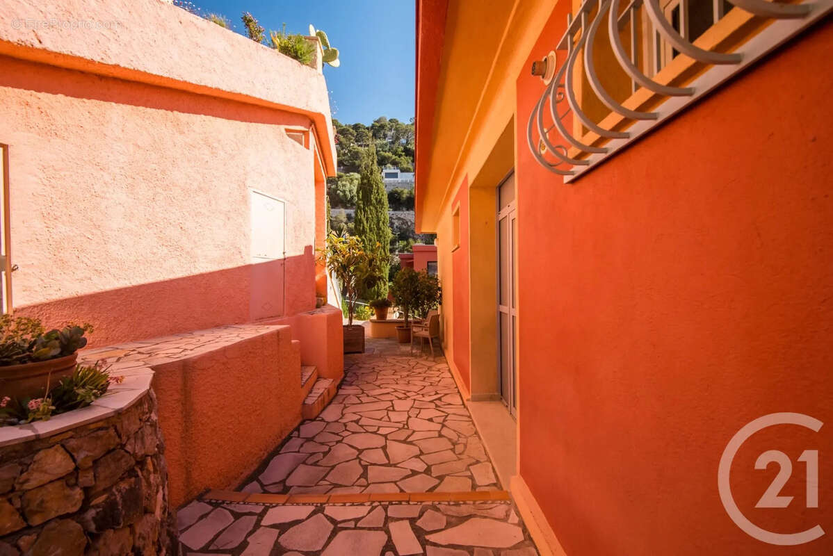 Appartement à VILLEFRANCHE-SUR-MER