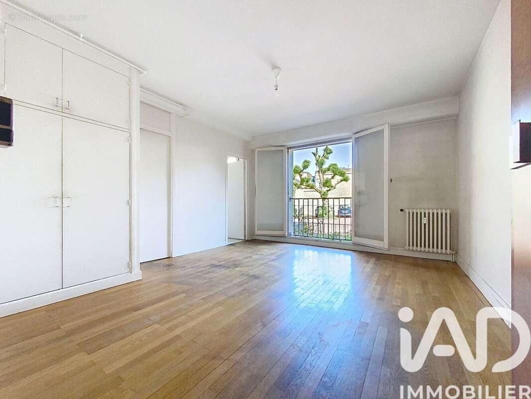 Photo 3 - Appartement à VERSAILLES