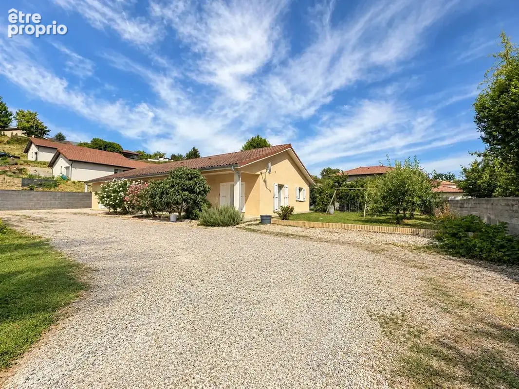 Photo Maison à Pajay au prix de 315 000€