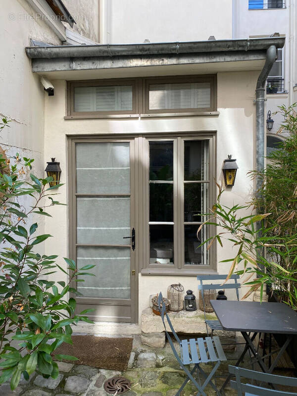 Appartement à PARIS-9E