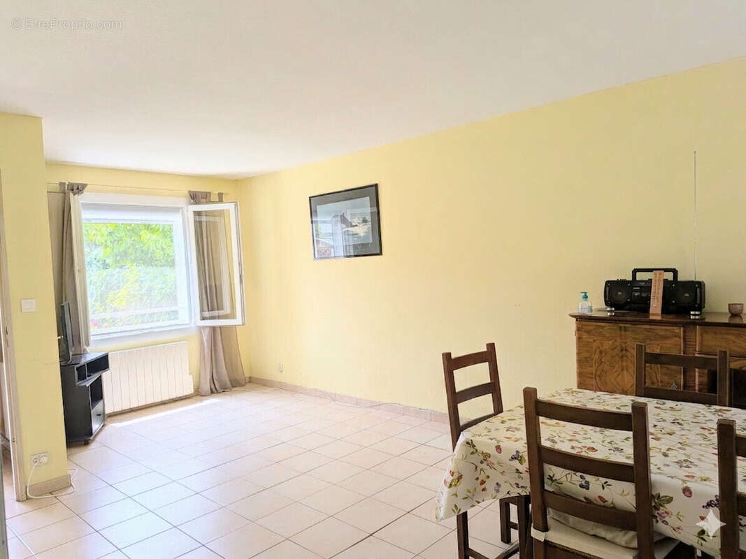Maison à ROQUEMAURE