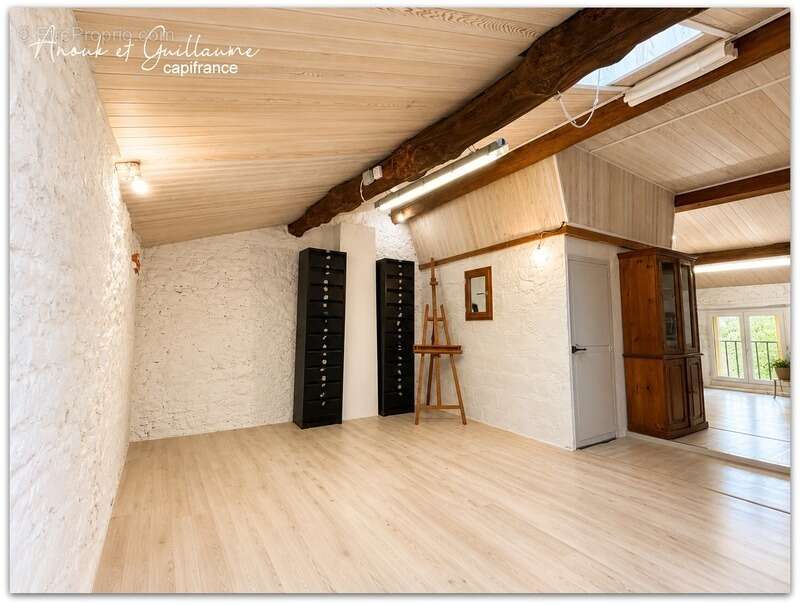 Maison à ROUJAN