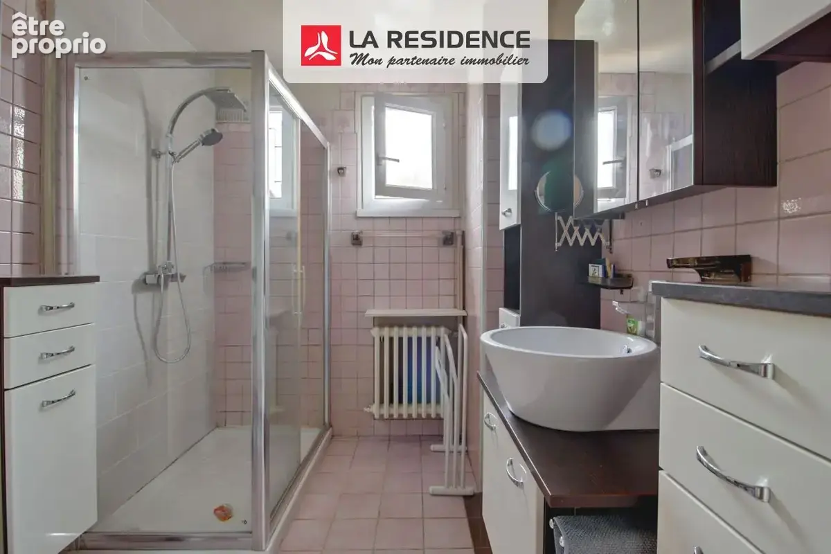Maison 4 pièces 60 m² à vendre à Saint-Etienne-Du-Rouvray (76800) - photo 5