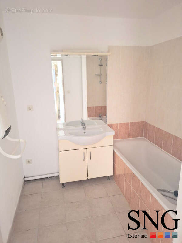 Appartement 54 m² à Avignon  - photo 4