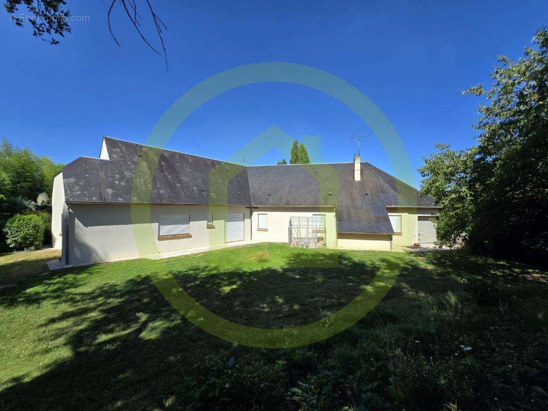 Maison à SAINT-DENIS-EN-VAL