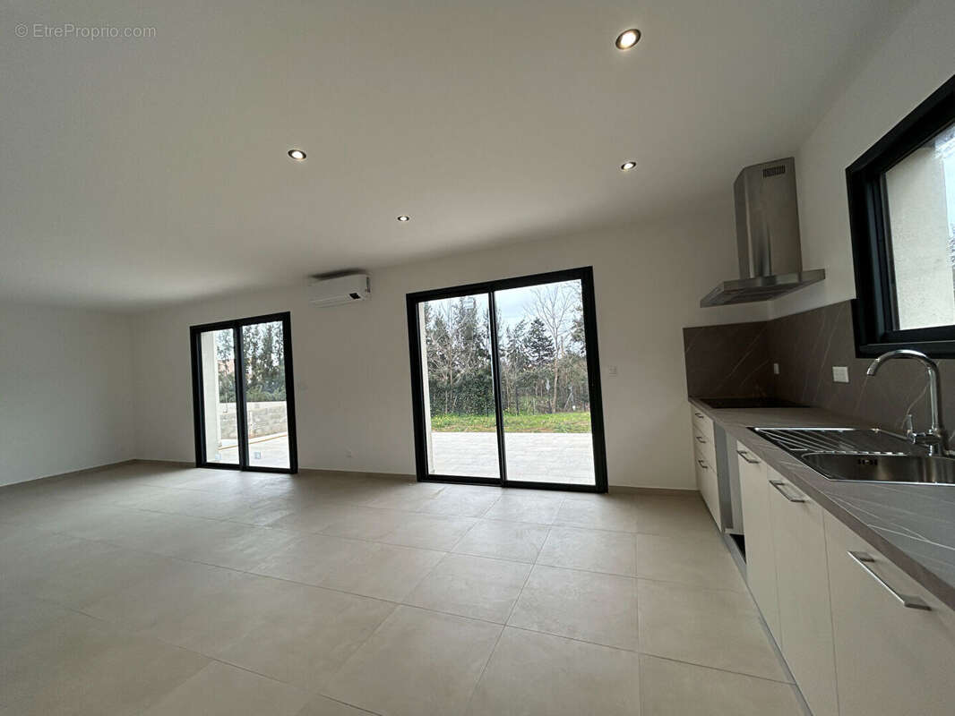 Maison à POGGIO-MEZZANA