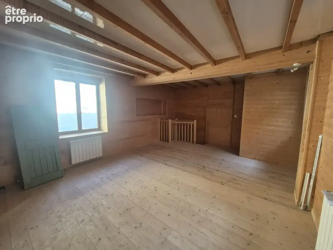 Maison 3 pièces 65 m² · à Die · 65 m² · 137 800 €