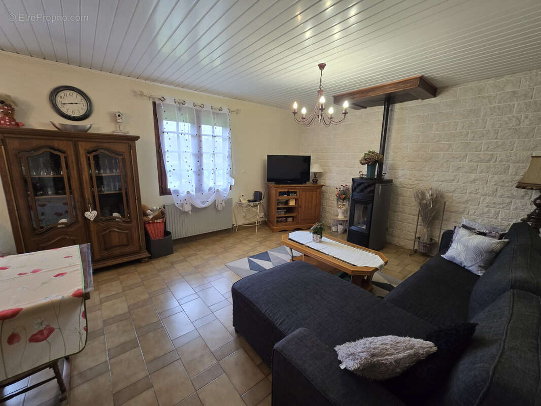 Maison à ERCOURT