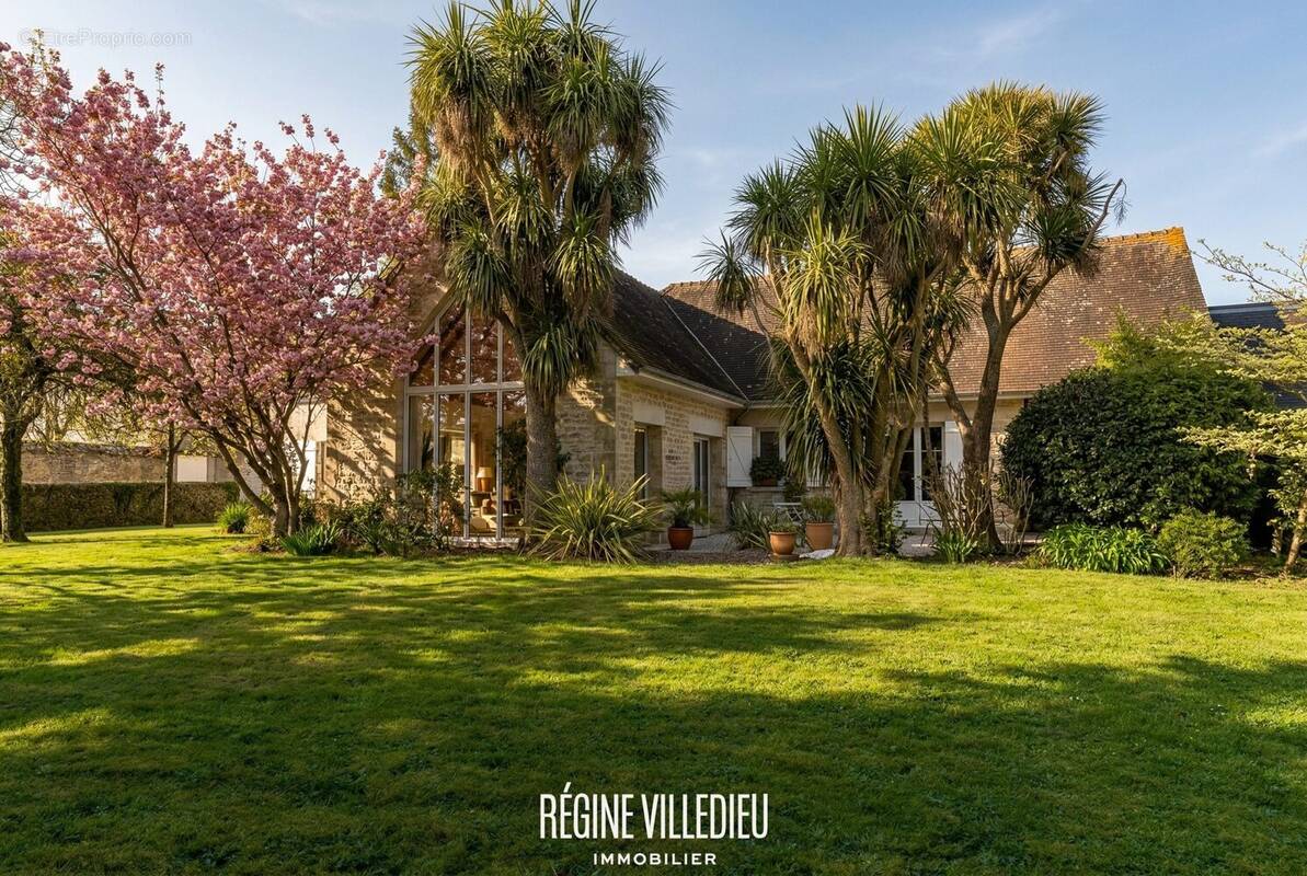 Maison à VALOGNES