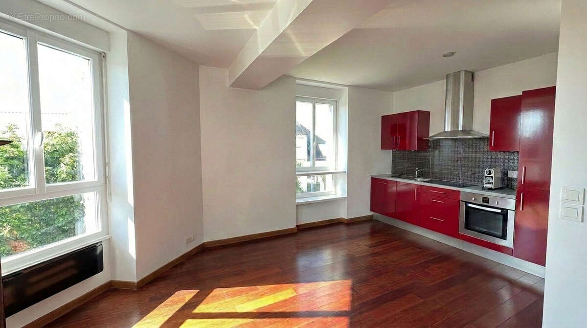 BEG MEIL Appartement T3 aperçu mer- Bourg et plage à pieds - photo 2