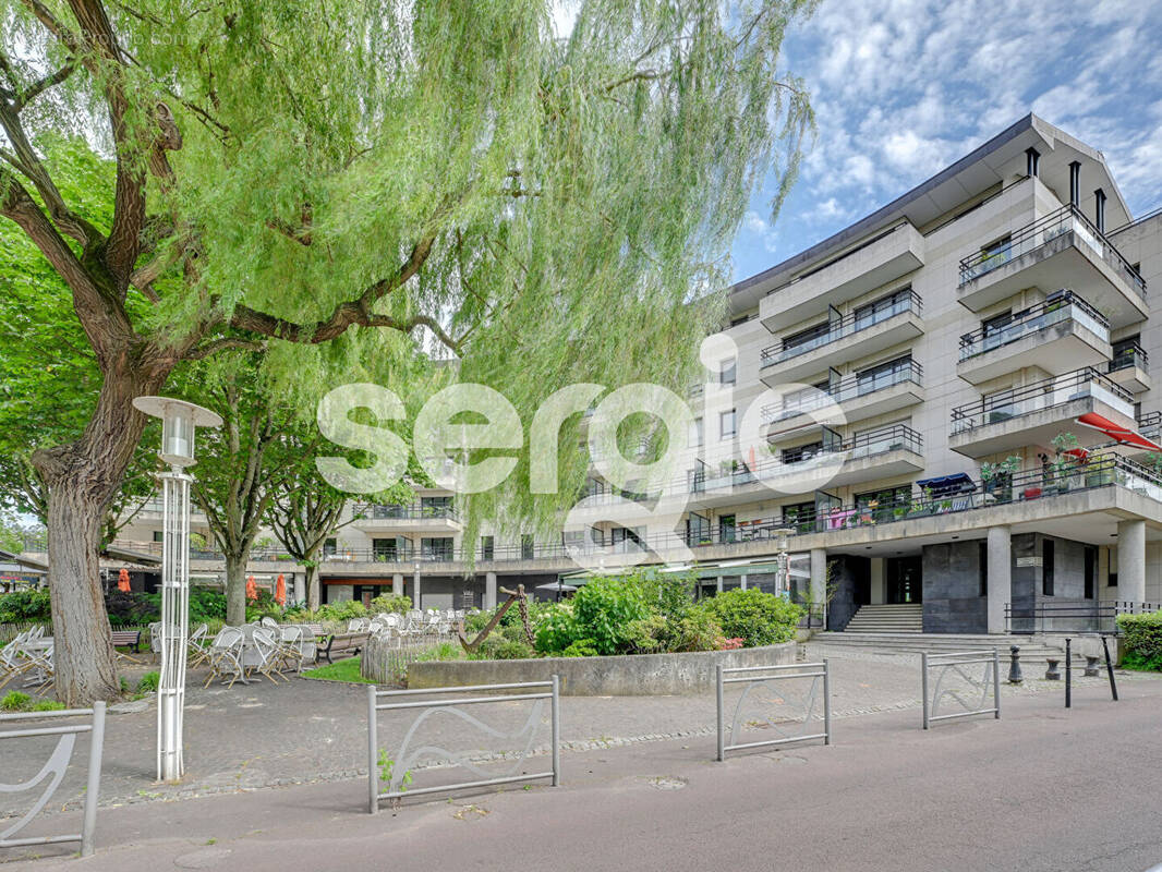 Appartement à RUEIL-MALMAISON
