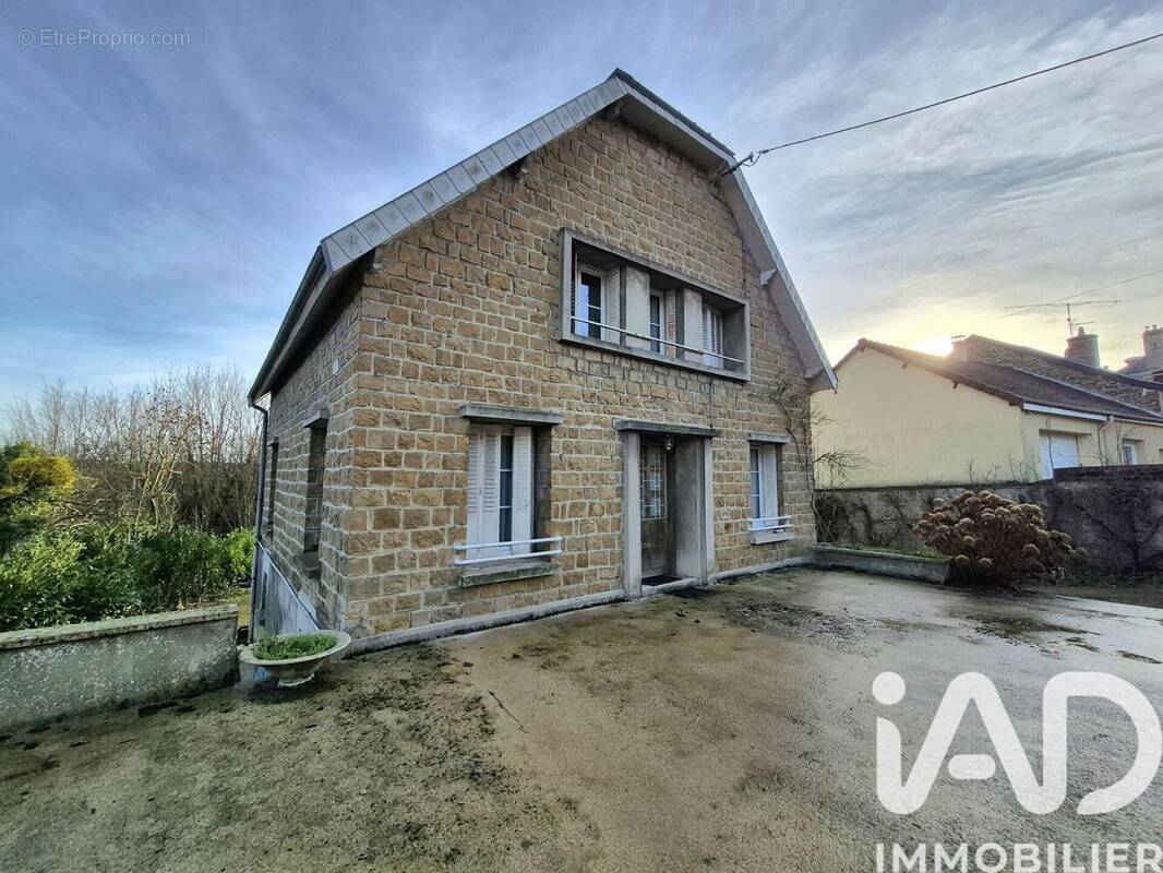 Photo 1 - Maison à CHARLEVILLE-MEZIERES