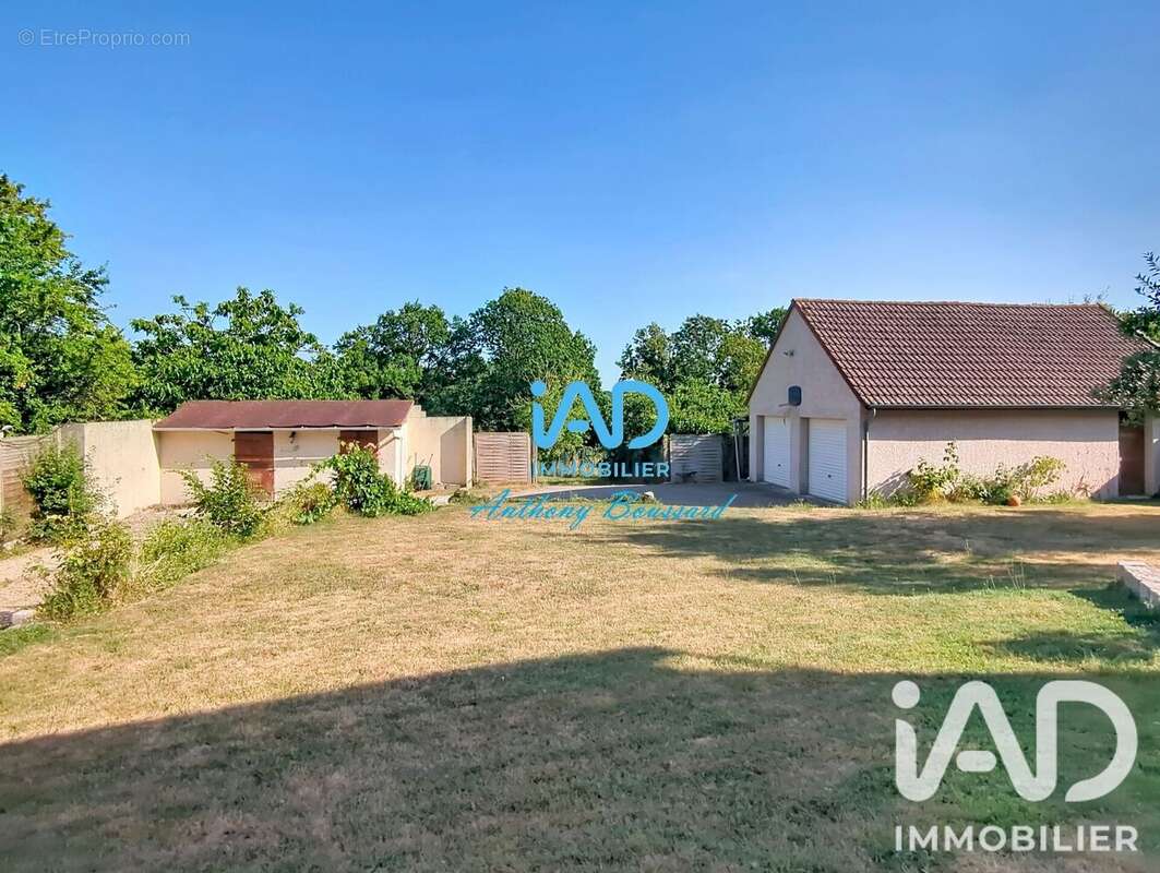 Maison 225 m² à Brie-Comte-Robert  - photo 3