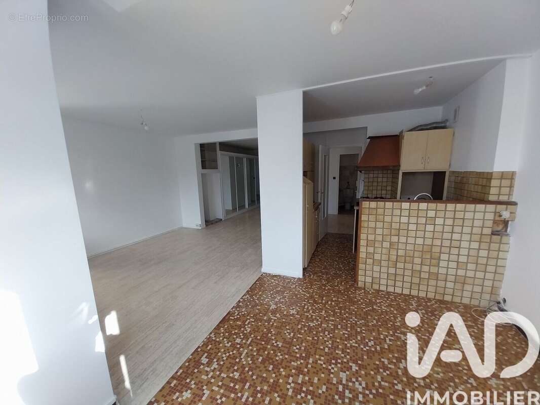 Photo 6 - Appartement à SAINT-ETIENNE