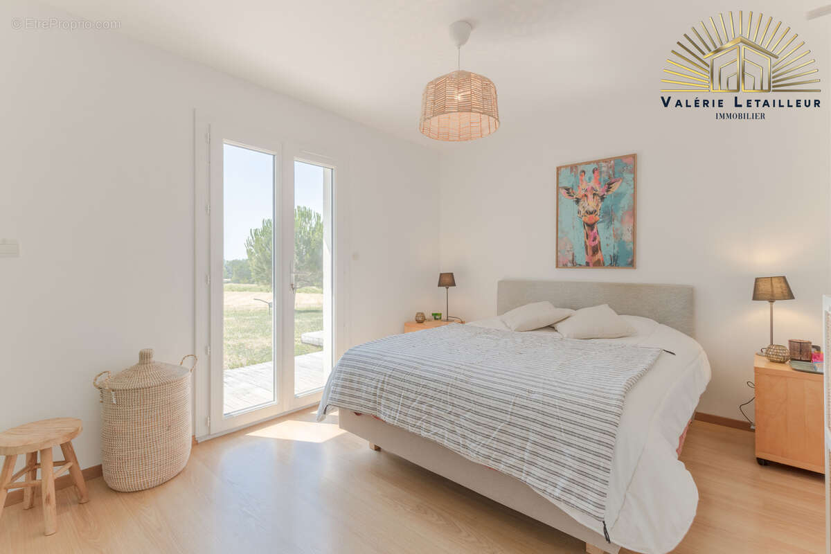 Belle maison familliale dans laquelle la vue devient un art de vivre… - photo 9