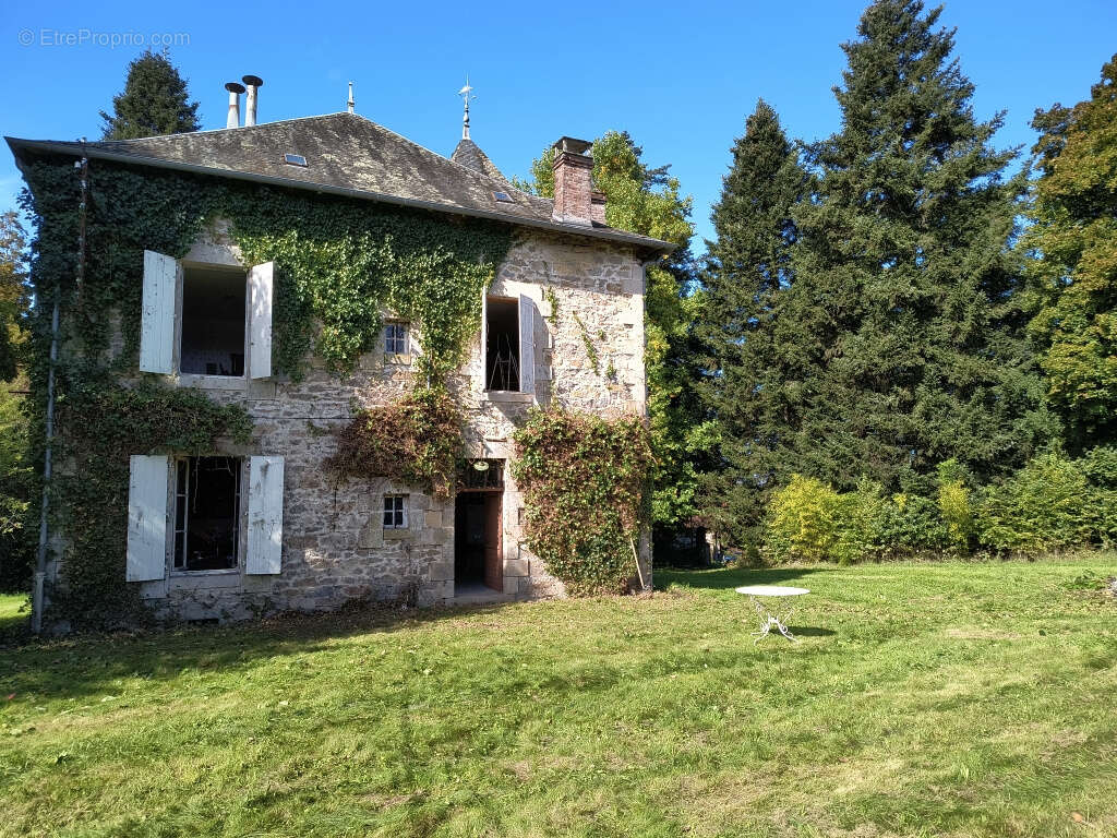 Maison à SAINT-CLEMENT