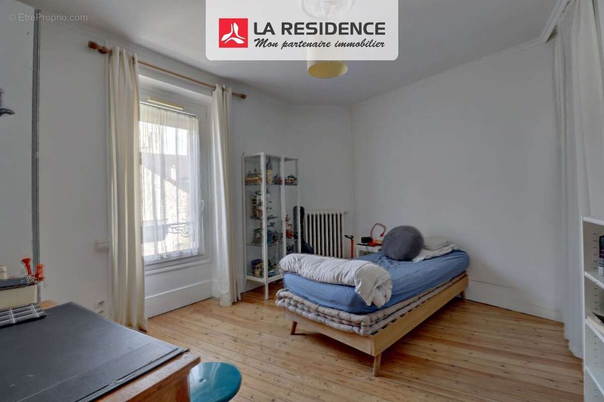 Maison 110 m² à Maule  - photo 7